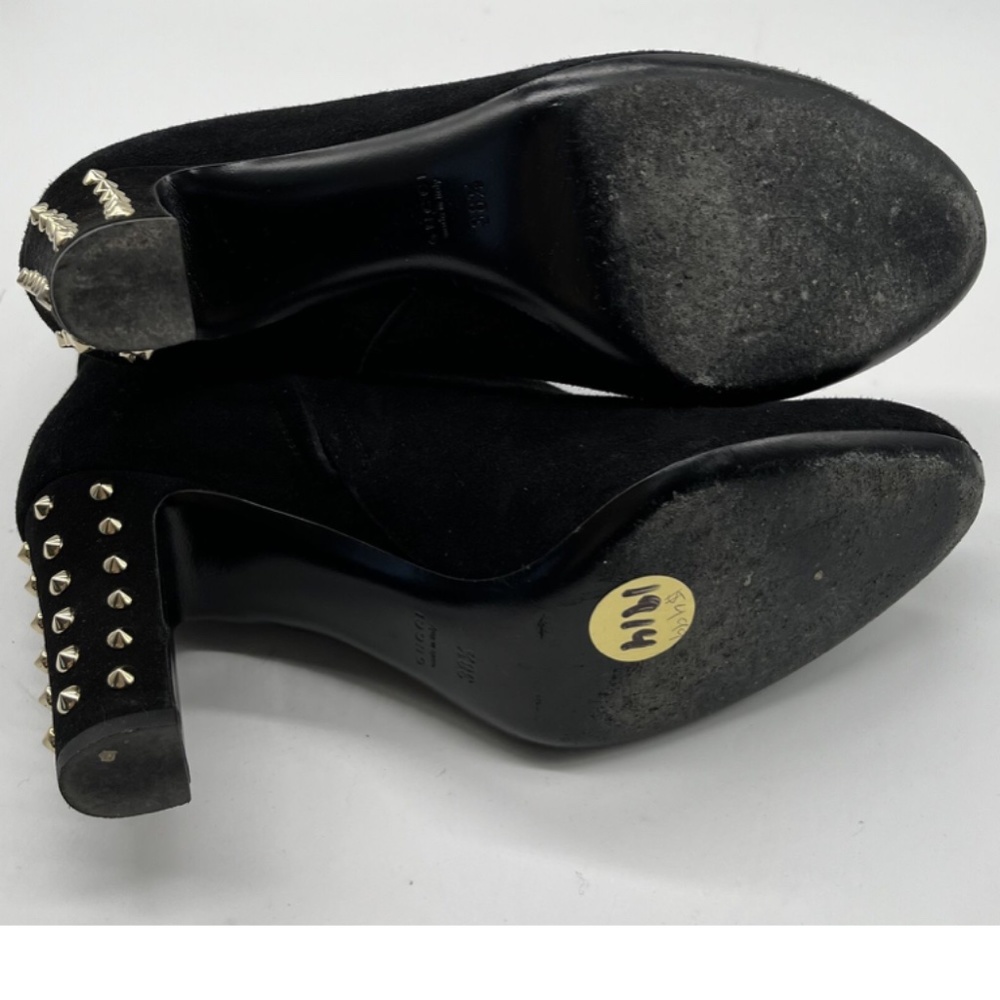 Gucci 'Melville' Black Suede Ankle Bootie w/ Studded Accent Heel sz 38.5 - Picture 5 of 5